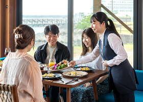 Grill Takka（레스토랑）